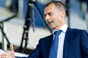 Η UEFA αίρει την απειλή μποϊκοτάζ των διοργανώσεων της FIFA
