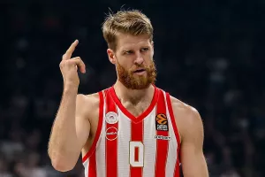 Ο Ολυμπιακός έστειλε επιστολή για παράνομη προσέγγιση του Γουόκαπ