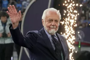 Ντε Λαουρέντις: “Το νέο γήπεδο της Νάπολι θα είναι 70.000 θέσεων και θα πάρει 24 μήνες να χτιστεί”