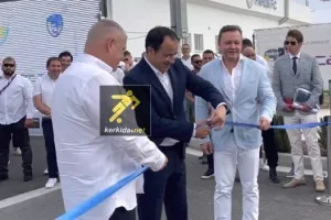 Παρακολουθούν τις... εξελίξεις/Όλα στο μικροσκόπιο τους!