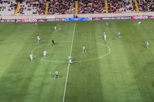 (LIVE) ΑΠΟΕΛ 2-0 ΑΕΛ