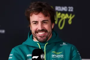 Ο Αλόνσο δεν το κουνάει από την F1 - Ανανέωσε με την Aston Martin για το 2027
