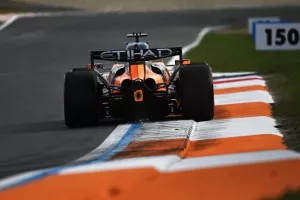 Η McLaren θα τρέξει στη Μόντσα με περιστρεφόμενη πίσω αεροτομή και της έδωσε όνομα