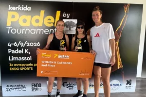 (ΦΩΤΟΣ) Έσπασε τα κοντέρ... το 5ο kerkida.net Padel Tournament!