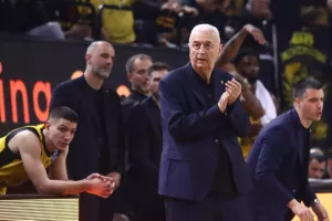 Φυσιοθεραπευτές της ΑΕΚ έσωσαν γυναίκα στο «Ελ. Βενιζέλος»