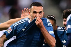 «Με τα πρώτα του χρήματα, αντί για καινούριο αυτοκίνητο, βοήθησε την οικογένειά του»