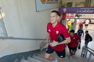 (ΦΩΤΟΣ kerkida) H άφιξη της Νέας Σαλαμίνας  