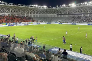 Αναγκαστική αλλαγή ο Αγγελόπουλος/Χειροκρότημα από τους Απολλωνίστες (Φώτος kerkida) 