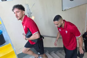 (ΦΩΤΟΣ kerkida) H άφιξη της Νέας Σαλαμίνας  