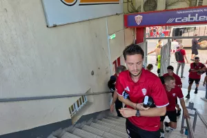 (ΦΩΤΟΣ kerkida) H άφιξη της Νέας Σαλαμίνας  