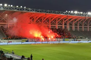 (ΒΙΝΤΕΟ Kerkida) Είσοδος μέσα σε ΩΡΑΙΑ ατμόσφαιρα!