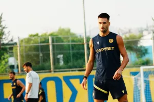 (Φώτος) Δουλειά... ενόψει ΑΠΟΕΛ