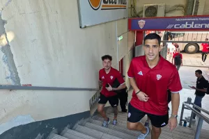 (ΦΩΤΟΣ kerkida) H άφιξη της Νέας Σαλαμίνας  