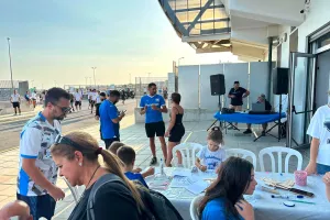 (Φώτος kerkida) Μαζικότητα στο Fan Zone 