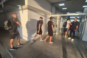 Φώτος από την άφιξη της Krasava ENY