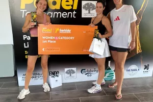 (ΦΩΤΟΣ) Έσπασε τα κοντέρ... το 5ο kerkida.net Padel Tournament!