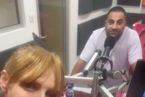 ΚΛΙΚ και... LIVE! 