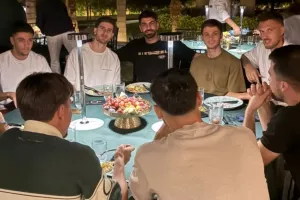 Τους δεξιώθηκε ο Πρόεδρος (Φώτος)