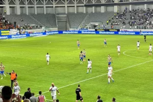 (LIVE-Ημίχρονο) Απόλλων 2-1 ΑΠΟΕΛ