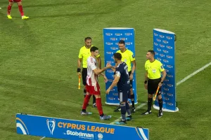 (Φώτος kerkida) Αδέρφια Αρτυματά/Αντίπαλοι και... αρχηγοί!