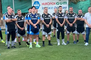 (Φώτος Kerkida) Αγιασμός... πριν την έναρξη