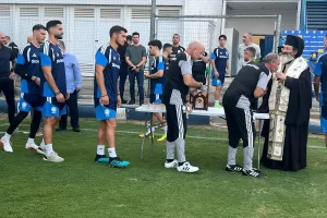 (Φώτος Kerkida) Αγιασμός... πριν την έναρξη
