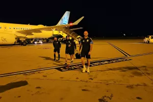 (Φώτος Kerkida) Η άφιξη της Εθνικής μας