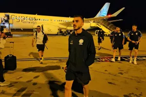 (Φώτος Kerkida) Η άφιξη της Εθνικής μας