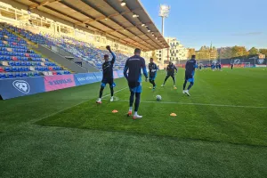 Η προπόνηση στο "Skonto Stadions" (Φώτος kerkida)