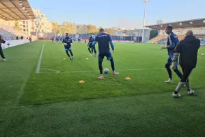 Η προπόνηση στο "Skonto Stadions" (Φώτος kerkida)