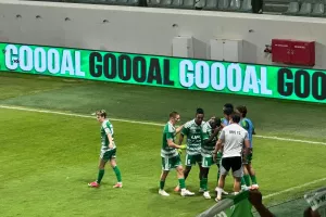 (LIVE) Άρης 1-0 Καρμιώτισσα