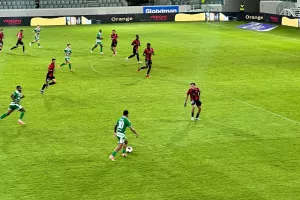 (LIVE) Άρης 0-0 Καρμιώτισσα