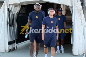 (Φώτος Kerkida) Άφιξη... ΑΕΛ