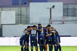Ερυθρόλευκο το Βαρωσώτικο ντέρμπι / Πρώτη νίκη στο πρωτάθλημα (φώτος)