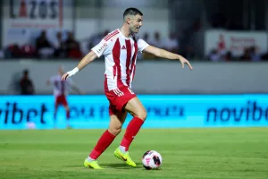 Ερυθρόλευκο το Βαρωσώτικο ντέρμπι / Πρώτη νίκη στο πρωτάθλημα (φώτος)