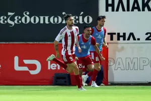 Ερυθρόλευκο το Βαρωσώτικο ντέρμπι / Πρώτη νίκη στο πρωτάθλημα (φώτος)