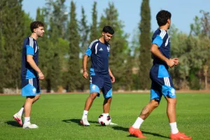 ΚΛΙΚΣ από την πρωινή προπόνηση της Εθνικής Ελπίδων
