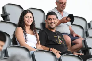 ΦΩΤΟΣ από τις κερκίδες Ομόνοιας και Πάφου