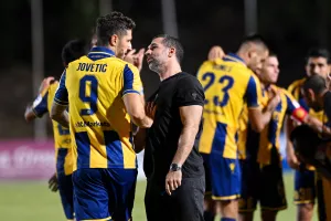 Ο... κομβικός Γιόβετιτς