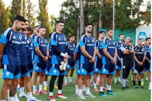 Κόντρα στην παράδοση