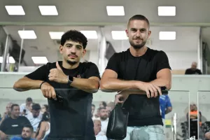 Ο Πέτροβιτς... στο τέλος της χάρισε το πρώτο τρίποντο!