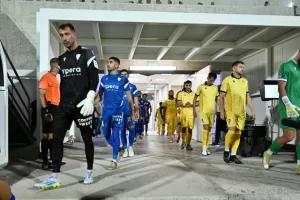 Ο Πέτροβιτς... στο τέλος της χάρισε το πρώτο τρίποντο!