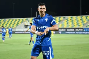 Ο Πέτροβιτς... στο τέλος της χάρισε το πρώτο τρίποντο!