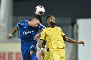 Ο Πέτροβιτς... στο τέλος της χάρισε το πρώτο τρίποντο!
