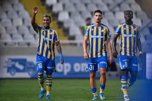ΑΠΟΕΛ - ΑΕΛ: "Εξάστερος" και λαμπερός στο ΓΣΠ!