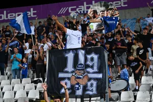 (Φώτος) Δυναμικό παρών και... πανηγύρια! 
