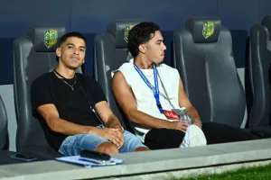 Ο Πέτροβιτς... στο τέλος της χάρισε το πρώτο τρίποντο!
