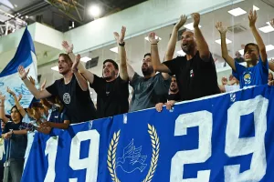"Ευχαριστώ" στον κόσμο!