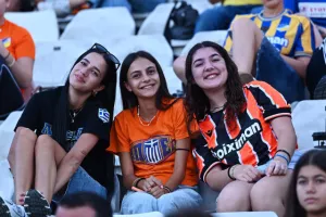 ΑΠΟΕΛ - ΑΕΛ: "Εξάστερος" και λαμπερός στο ΓΣΠ!
