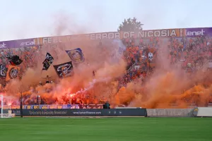 ΑΠΟΕΛ - ΑΕΛ: "Εξάστερος" και λαμπερός στο ΓΣΠ!